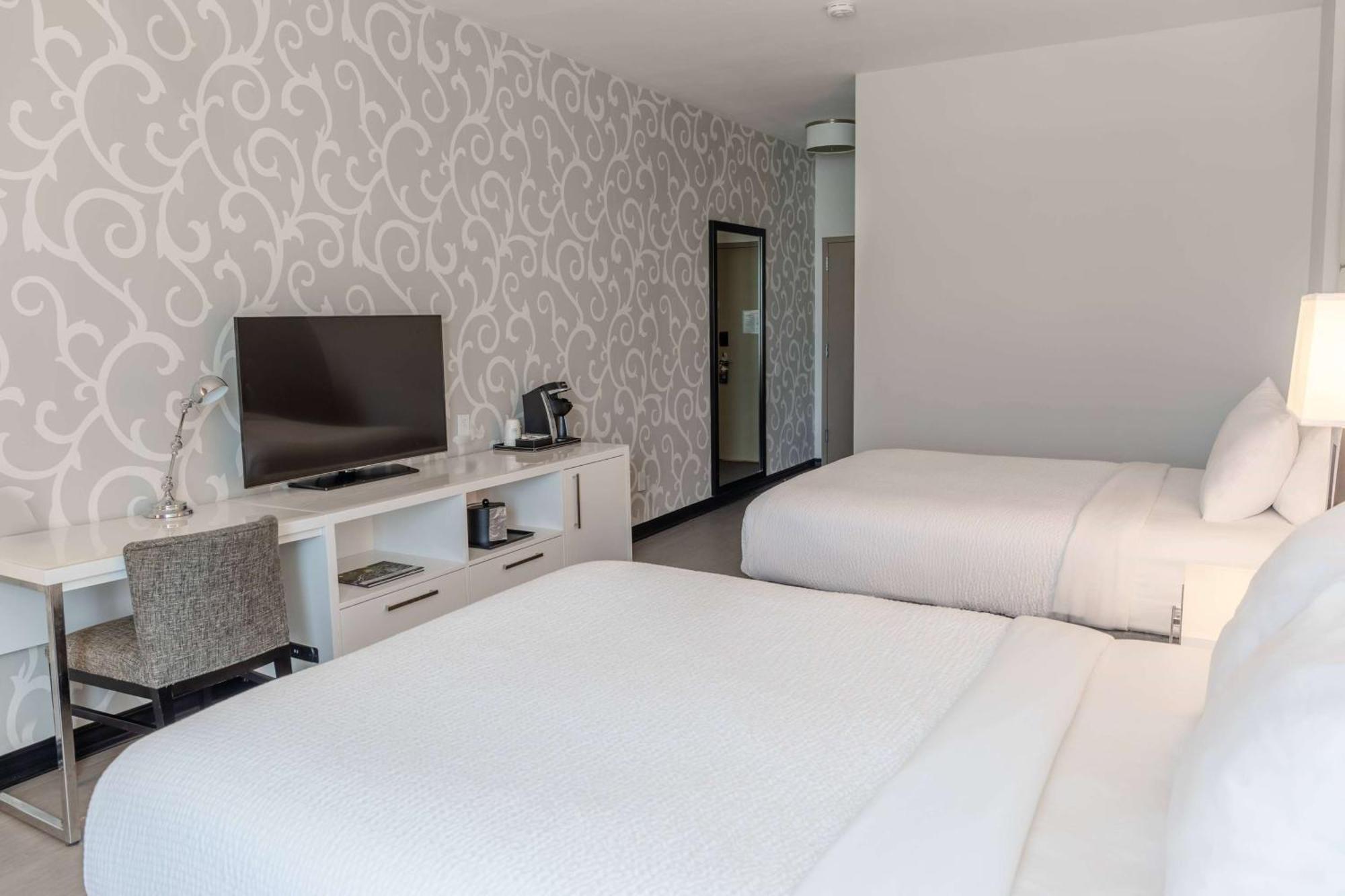 Tryp By Wyndham Savannah Ngoại thất bức ảnh