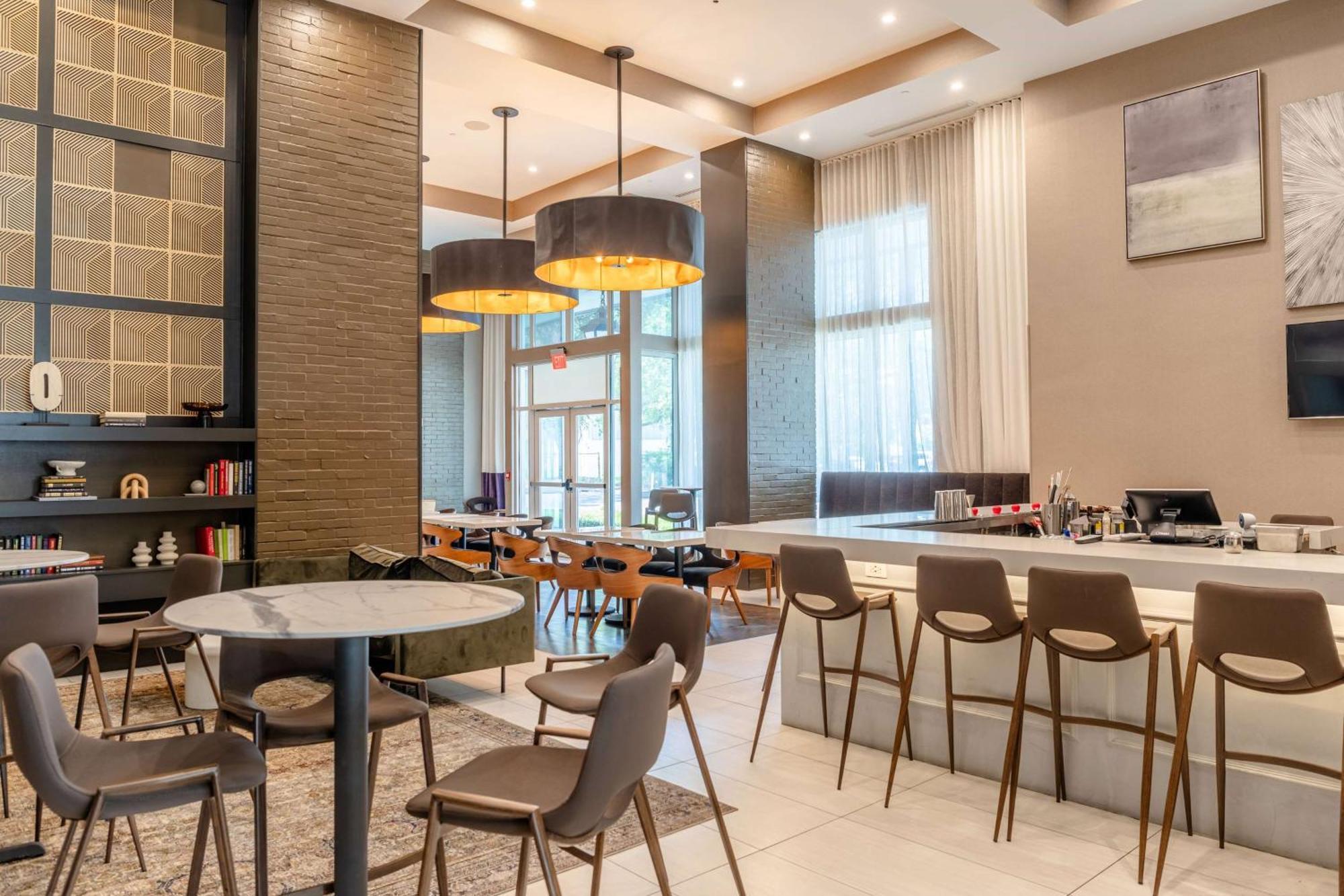 Tryp By Wyndham Savannah Ngoại thất bức ảnh
