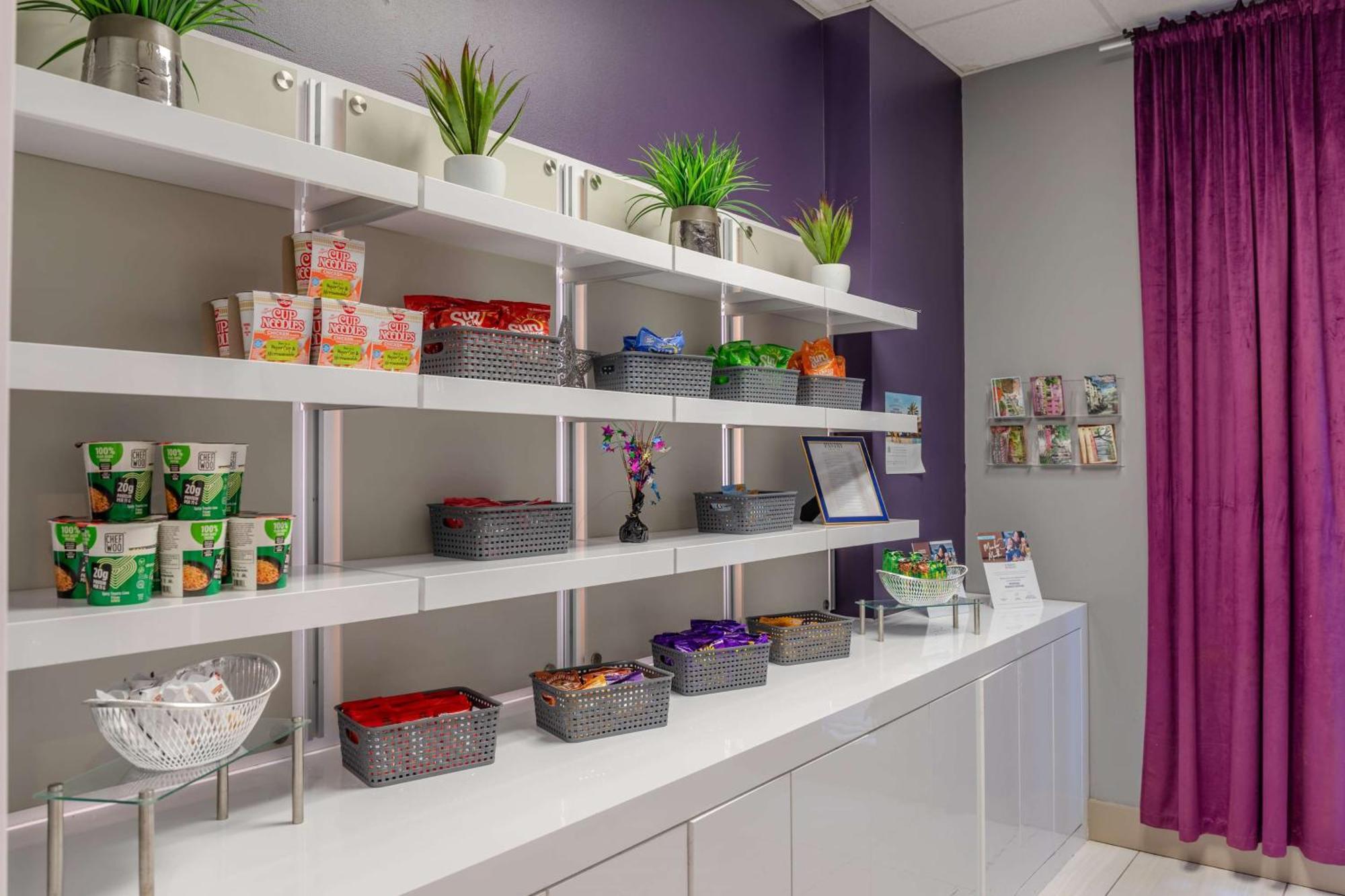 Tryp By Wyndham Savannah Ngoại thất bức ảnh
