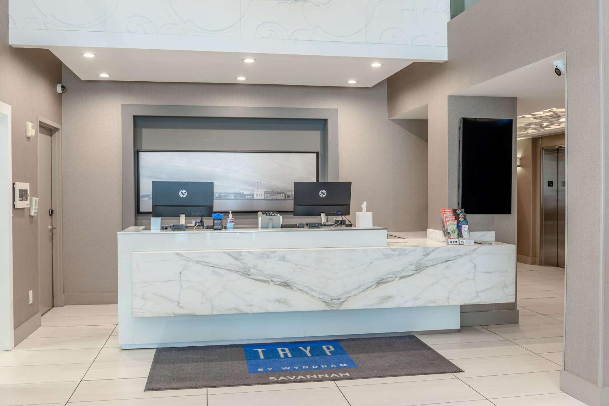 Tryp By Wyndham Savannah Ngoại thất bức ảnh